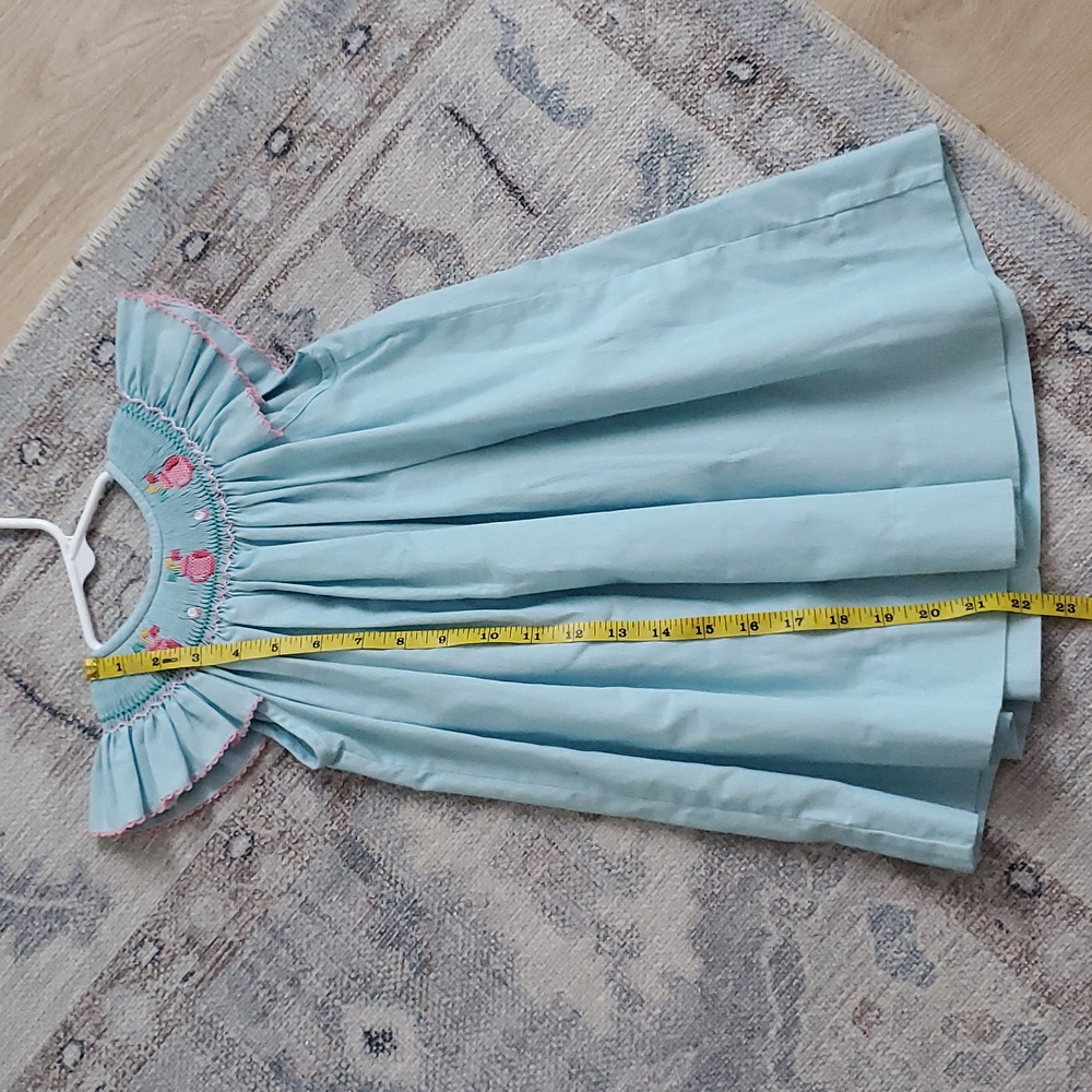 Petit Bebe Girls Baby Toddler Smocked Embroidered Golf Bishop Dress Sz24m - Picture 4 of 8